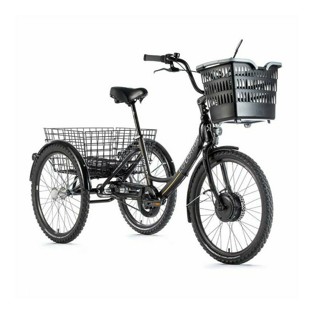 Quelle est la différence entre un tricycle et un vélo avec des petites roues?